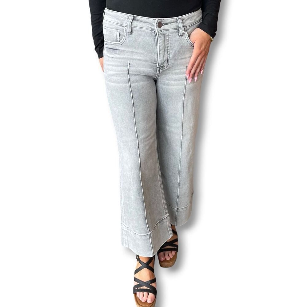 Risen Light Gray Pintuck Front Wide Leg Crop Jeans Mid Rise Tummy Control NWT - Picture 4 of 9